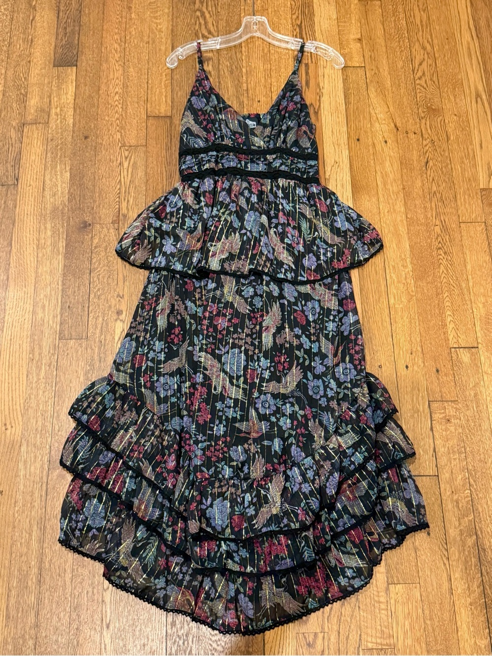 Angie Metallic Thread Floral Tiered Ruffle Maxi Dress Size M - Picture 9 of 10